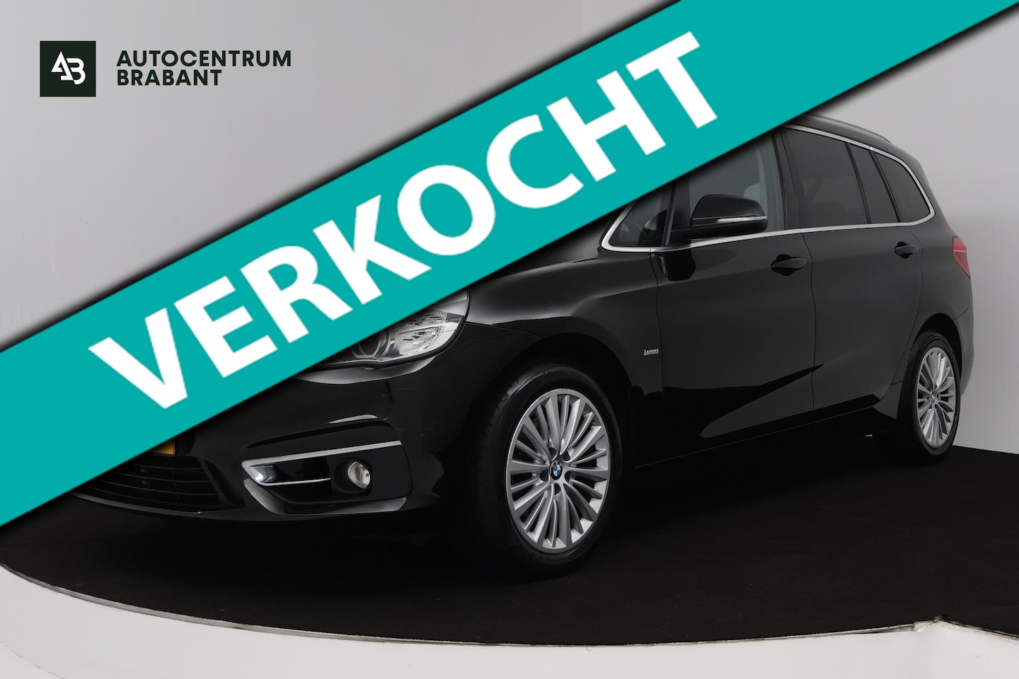 BMW 2-serie Gran Tourer - 218i 7p (TREKHAAK, STOELVERWARMING, NAVIGATIE, SFEERVERLICHTING, CRUISE CONTROL, PARKEERSE - AutoWereld.nl