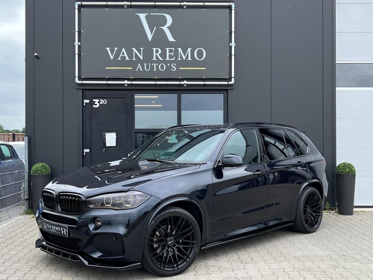 BMW X5 - XDrive30d High Executive M Sport|Maxton|HUD|PANO|Camera| - AutoWereld.nl