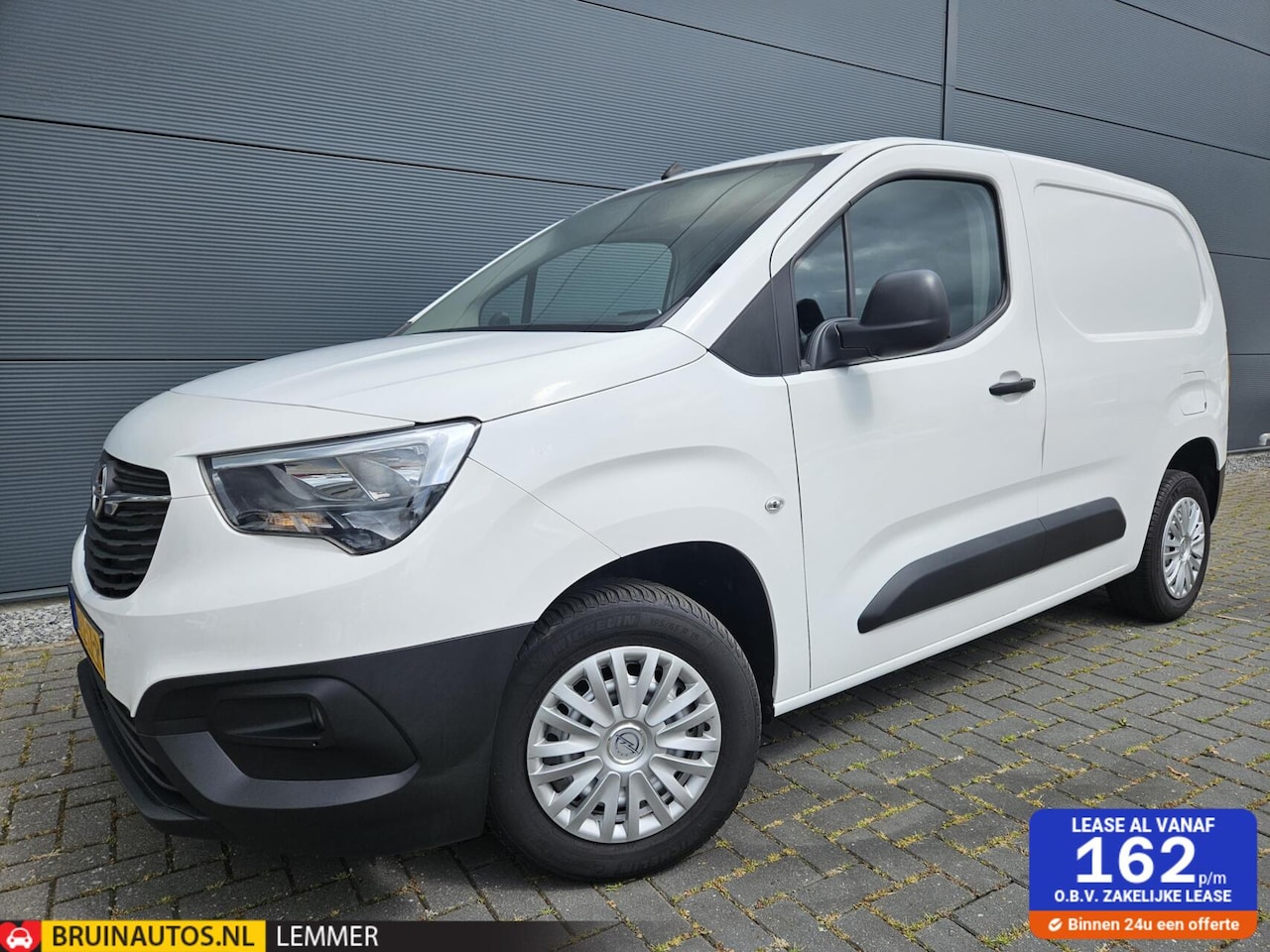 Opel Combo - 1.5D L1H1 Edition 102 PK Navigatie Cruise 2022 - AutoWereld.nl