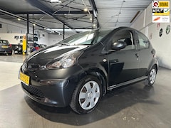 Toyota Aygo - 1.0-12V +/Airco/Nieuwe koppeling/Apk nieuw