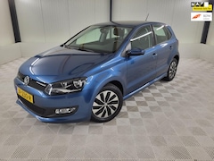 Volkswagen Polo - Connected Series, Parkeersensoren, Navigatie