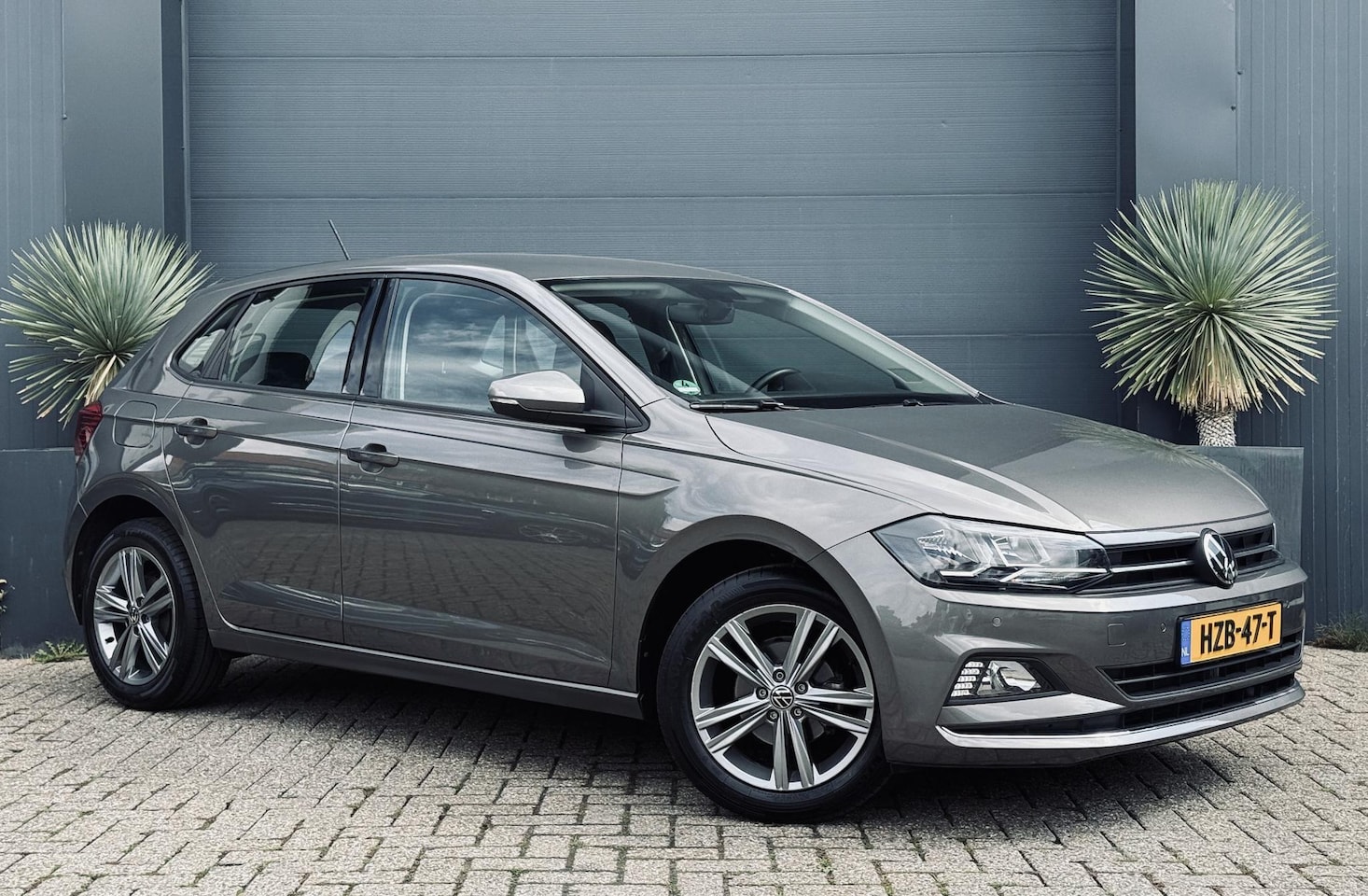 Volkswagen Polo - 1.0 TSI Highline Business R 1.0 TSI Highline Business R - AutoWereld.nl