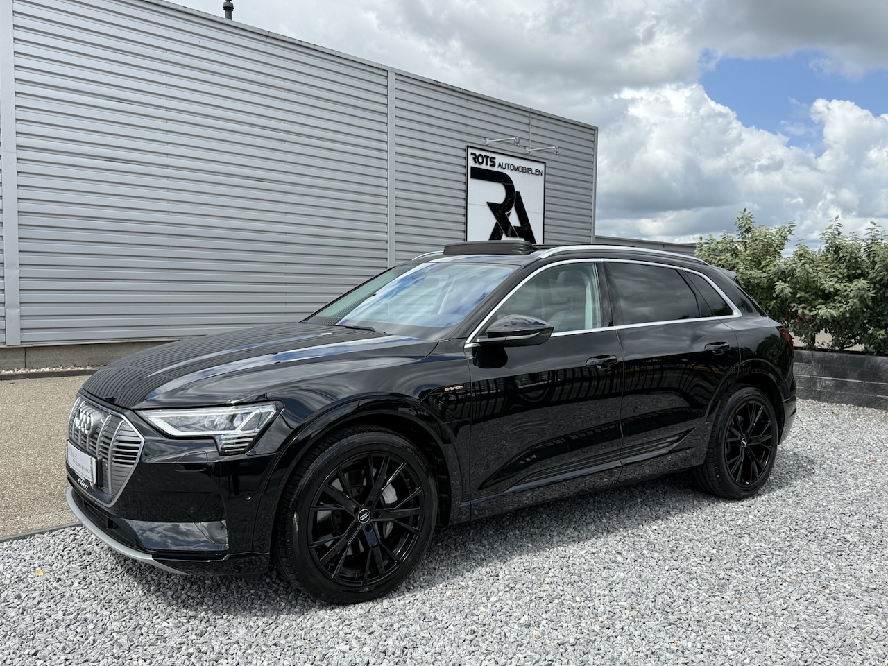Audi e-tron - 50 Quattro Launch Edit Plus Panodak|ACC|Leer Zwart - AutoWereld.nl