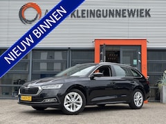 Skoda Octavia Combi - 1.0 TSI Business Edition / Trekhaak / Camera / Navi / Cruise Control / Climate Control /