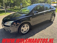 Ford Focus - 1.6-16V Trend