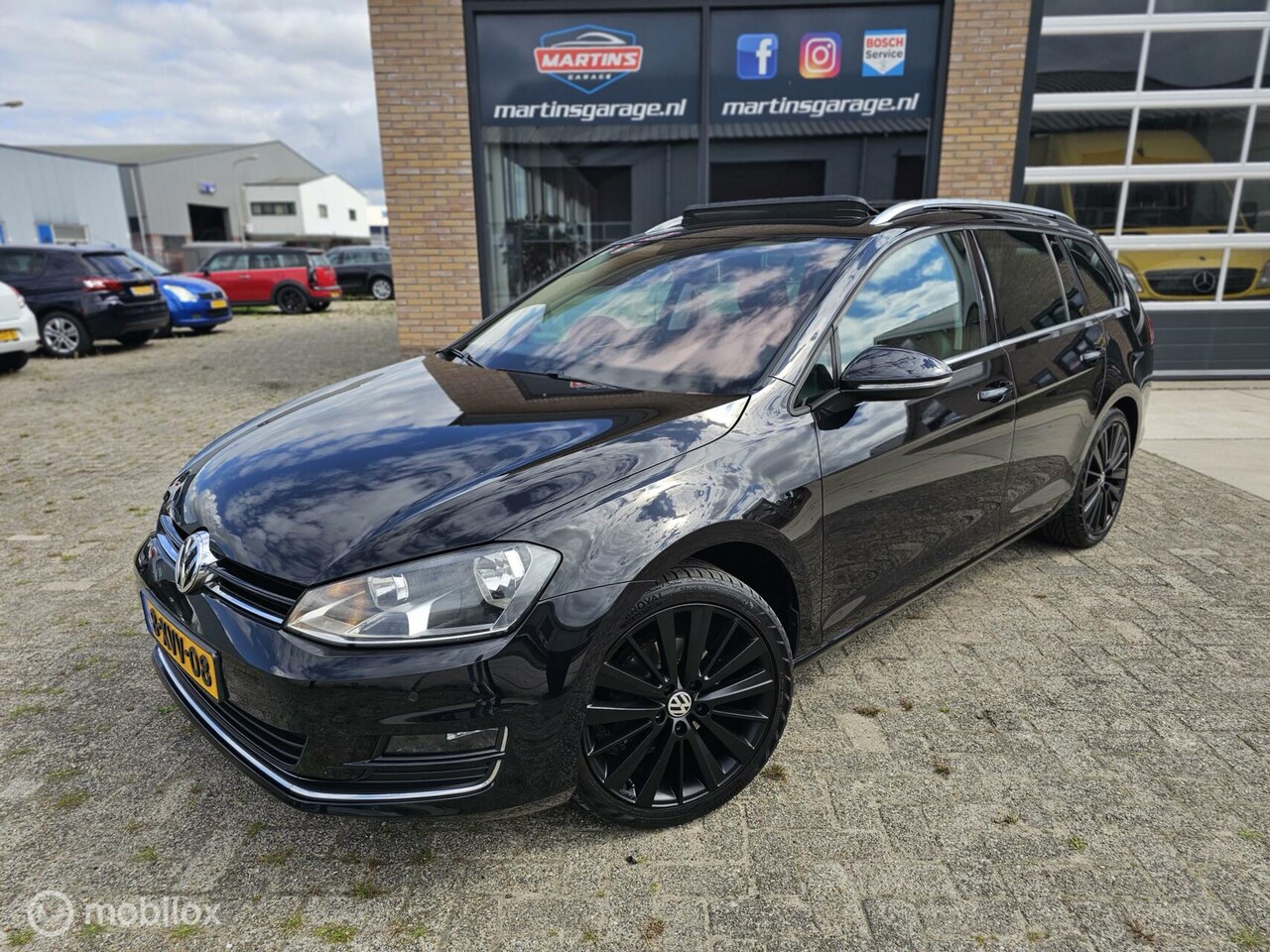 Volkswagen Golf Variant - 1.2 TSI Highline erg mooie opties! - AutoWereld.nl