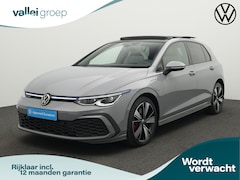 Volkswagen Golf - 1.4 eHybrid 245 pk DSG GTE | Panoramadak | Trekhaak | IQ Light | Achteruitrijcamera | Stoe