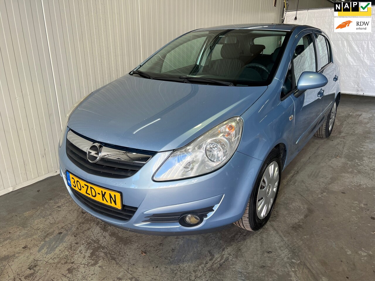Opel Corsa - 1.2-16V Enjoy 1.2-16V Enjoy - AutoWereld.nl