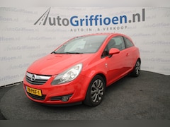 Opel Corsa - 1.4-16V '111' Edition nette hatchback met navi