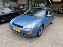 Ford Focus - 1.4-16V Trend