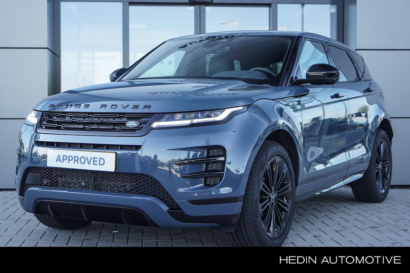 Land Rover Range Rover Evoque - P270e PHEV SE Dynamic Edition - 20" Gloss Black - Meridian Surround - AutoWereld.nl