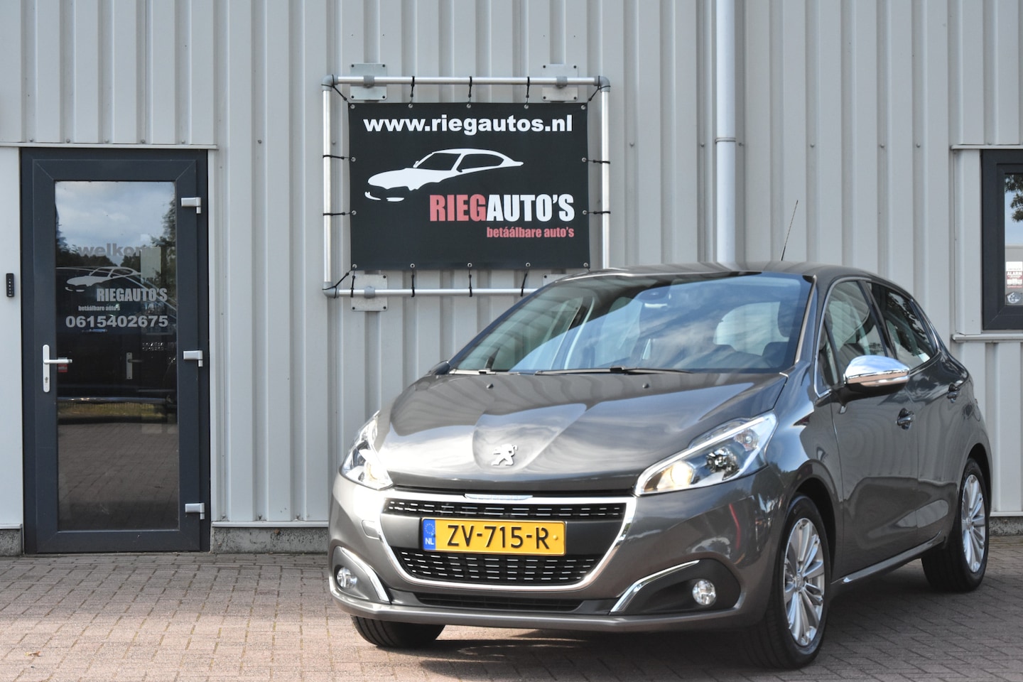 Peugeot 208 - 1.2 PureTech GT-line B.J. 2018 - AutoWereld.nl