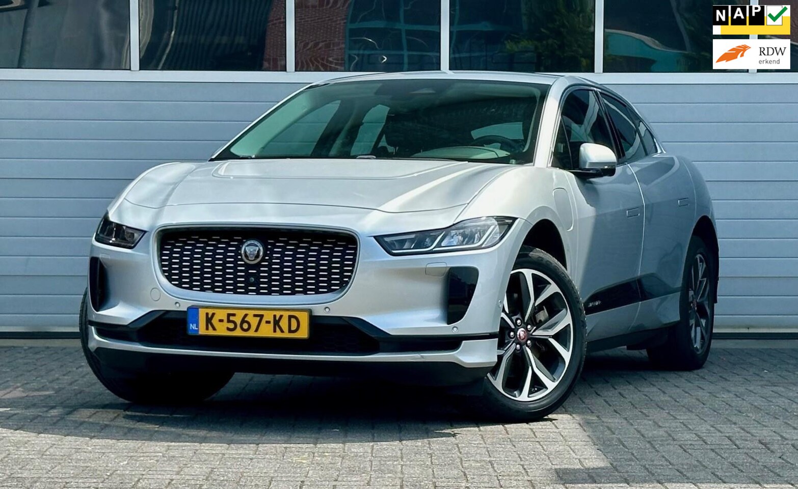 Jaguar I-PACE - EV320 S Business 90 kW 3 fase Meridian Audio - AutoWereld.nl