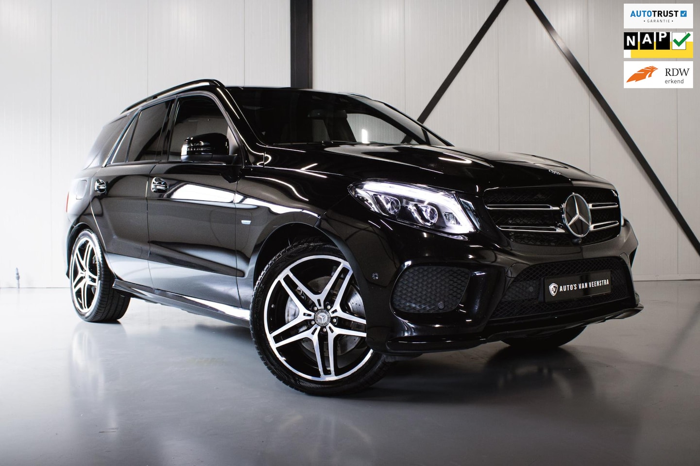 Mercedes-Benz GLE-Klasse - 500 e 4MATIC 21" | PANO | AMG Edition | HarmanKardon - AutoWereld.nl