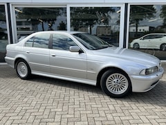 BMW 5-serie - 520i Executive Automaat / Memory / PDC / Cruise / Clima