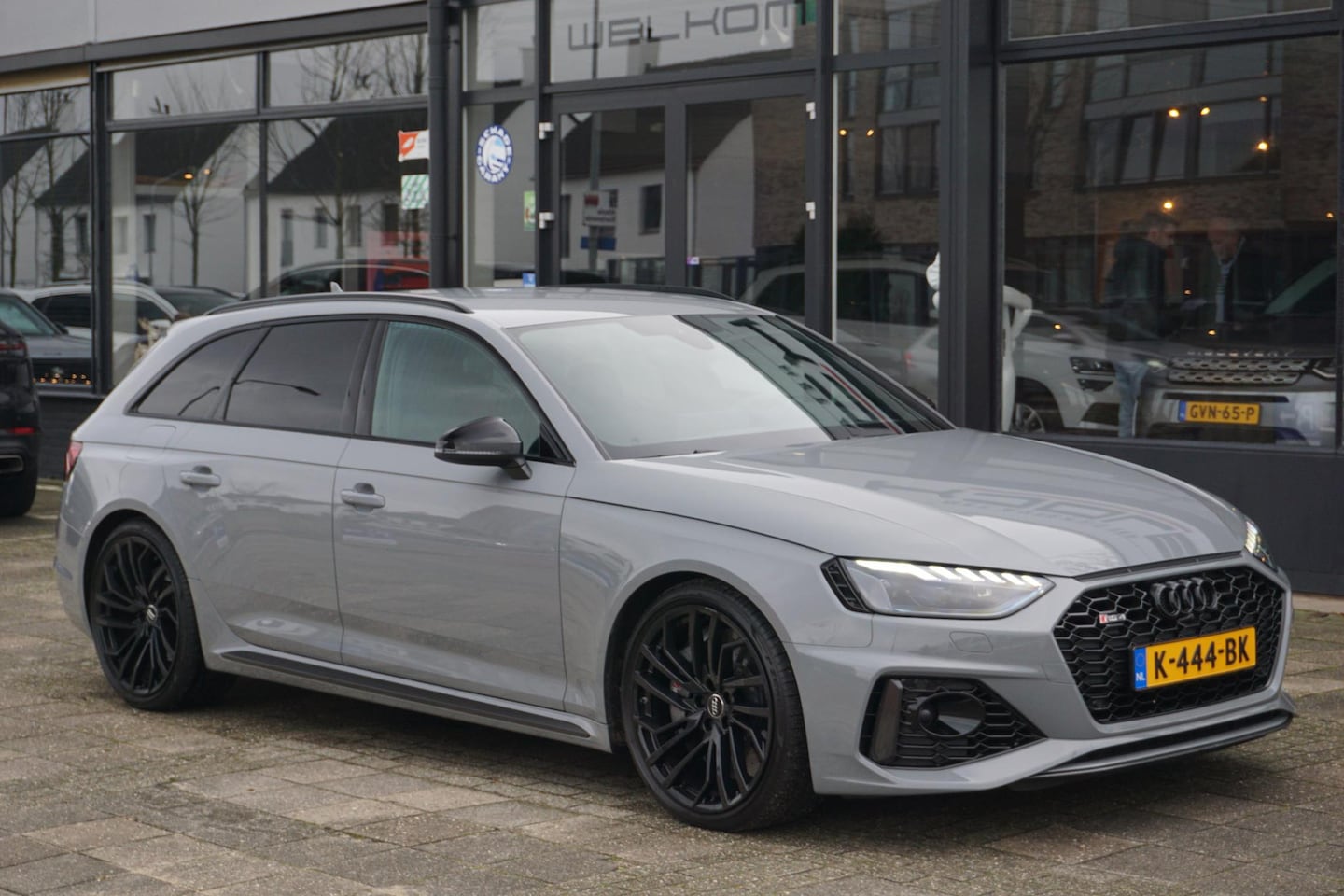 Audi RS4 - Avant 2.9 TFSI quattro Audi A4 Avant 2.9 TFSI RS 4 quattro - AutoWereld.nl