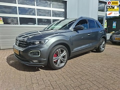 Volkswagen T-Roc - 1.5 TSI R Line Sport Business Apple car Lane asist Trekhaak