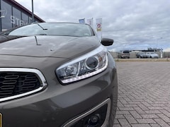 Kia Cee'd Sporty Wagon - Cee D 1.6 CRDI