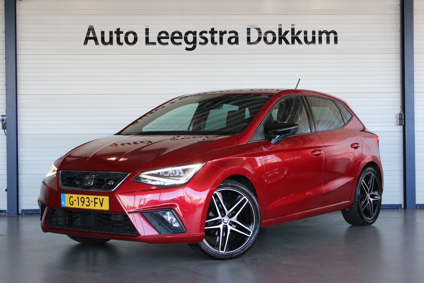 SEAT Ibiza - 1.0 TSI FR Business Intense Camera | Full LED | Carplay | Cruise | Navi | Clima | Bluetoot - AutoWereld.nl