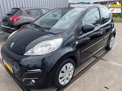 Peugeot 107 - 1.0 Active AIRCO -NAP
