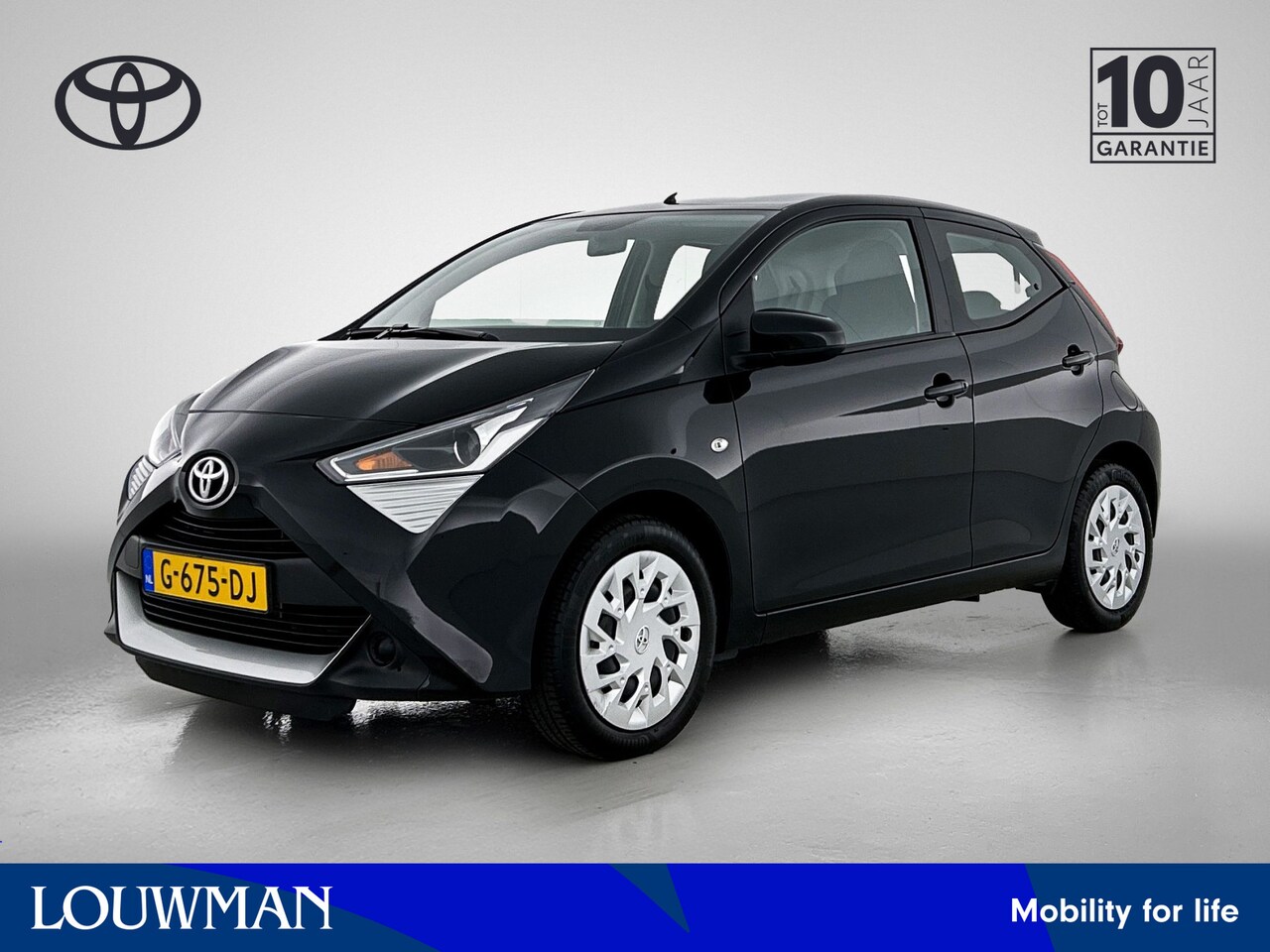 Toyota Aygo - 1.0 VVT-i x-play | Airconditioning | Achteruitrijcamera | - AutoWereld.nl