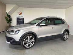 Volkswagen Polo - 1.2 TSI Cross Airco, LMV, Trekhaak, Navigatie