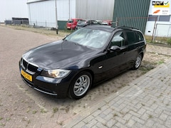 BMW 3-serie Touring - 320i 1e Eigenaar Pano/Schuif/Kanteldak Cruise Airco Pdc Voor En Achter Navi Stoelverwarmin
