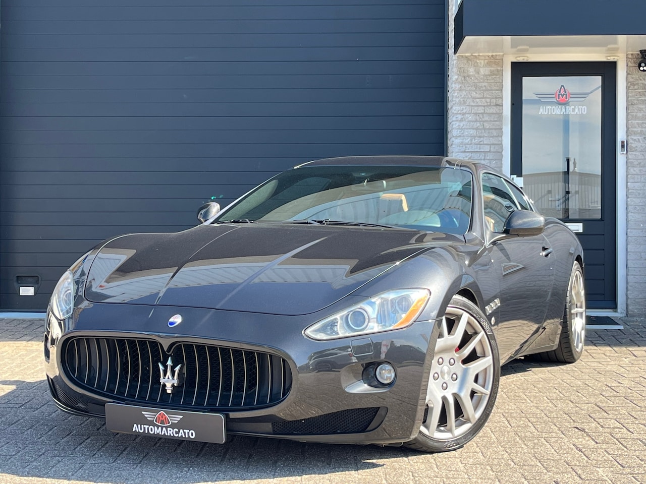 Maserati GranTurismo - 4.2 | ZF-Automaat | Orig. Nederlands | Tubi-Uitlaatsysteem | YoungTimer | 20 Inch | NAP - AutoWereld.nl
