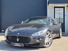 Maserati GranTurismo - 4.2 | ZF-Automaat | Orig. Nederlands | Tubi-Uitlaatsysteem | YoungTimer | 20 Inch | NAP