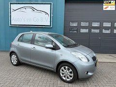 Toyota Yaris - 1.0 VVTi + 5-deurs Airco Pdc 114667 km Boekjes NAP Incl compl nw koppeling. Zeer nette sta