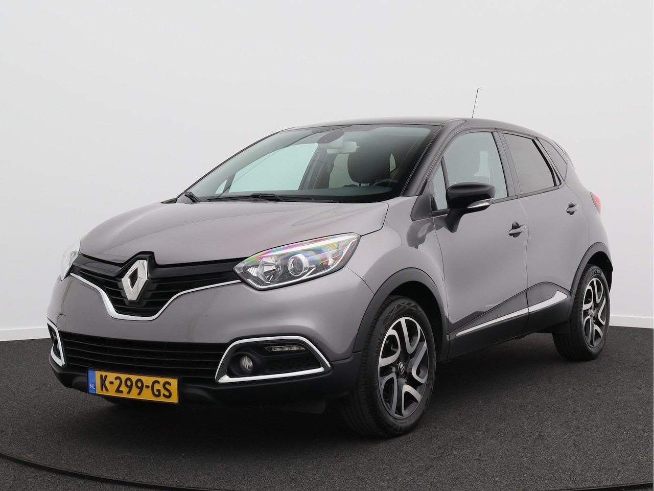 Renault Captur - 0.9 TCe Dynamique/ lage km/ compleet! - AutoWereld.nl