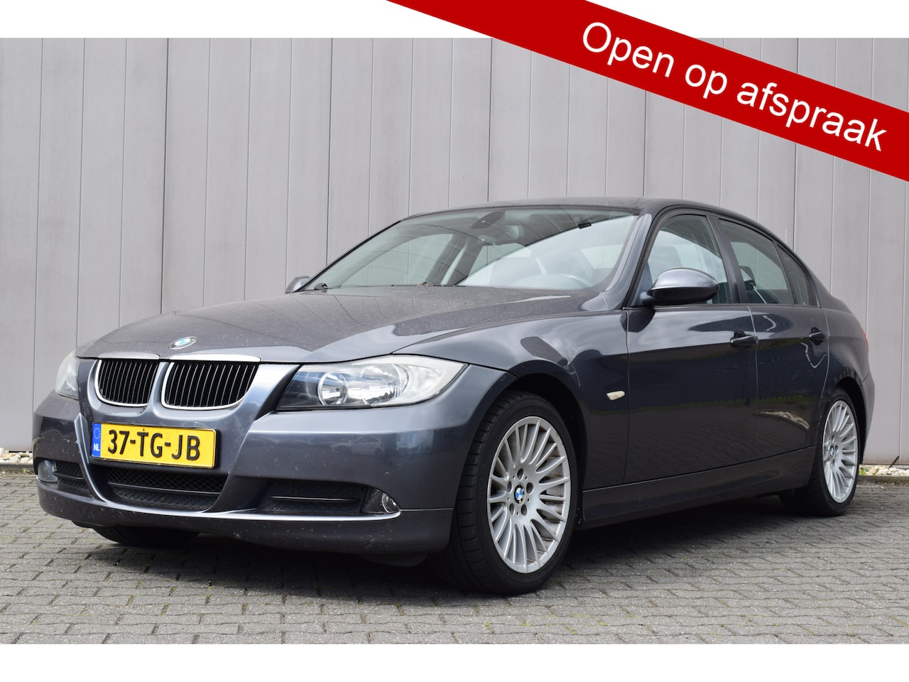 BMW 3-serie - 318i High Executive Climate control | Cruise control | - AutoWereld.nl