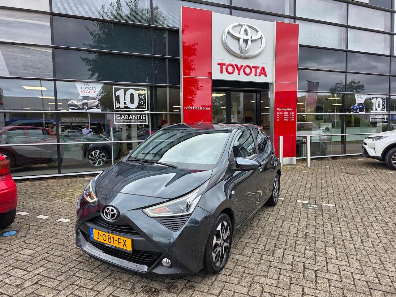 Toyota Aygo - 1.0 VVT-i 72pk 5D x-joy - AutoWereld.nl