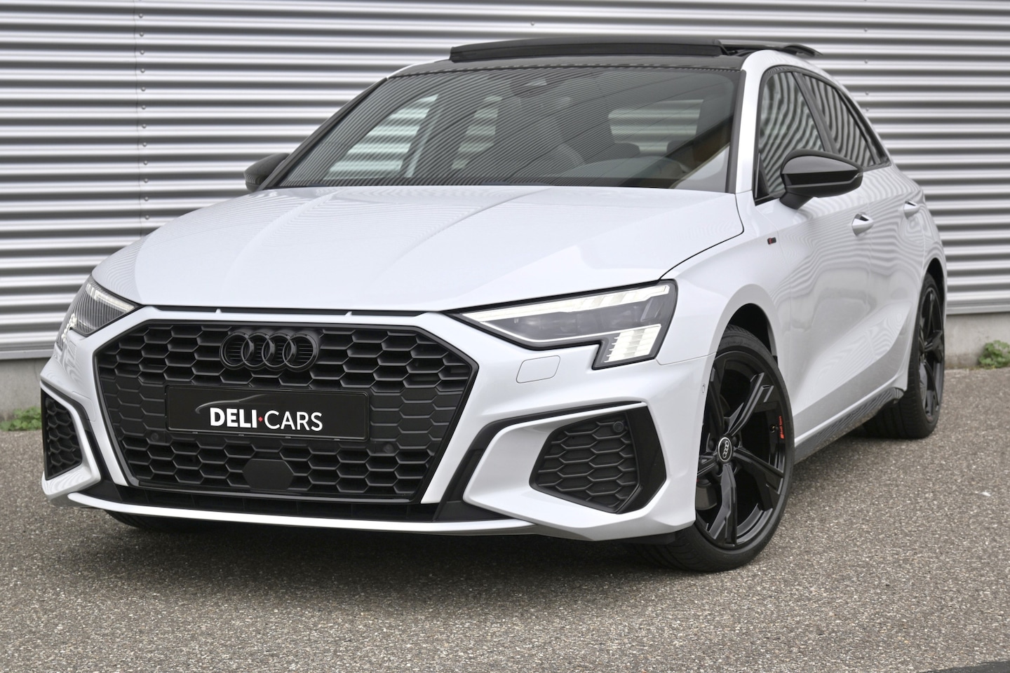 Audi A3 Sportback - 35 TFSI S-Line edition 150 pk B&O | Apple-Carplay | Pano | Virtual ACC - AutoWereld.nl