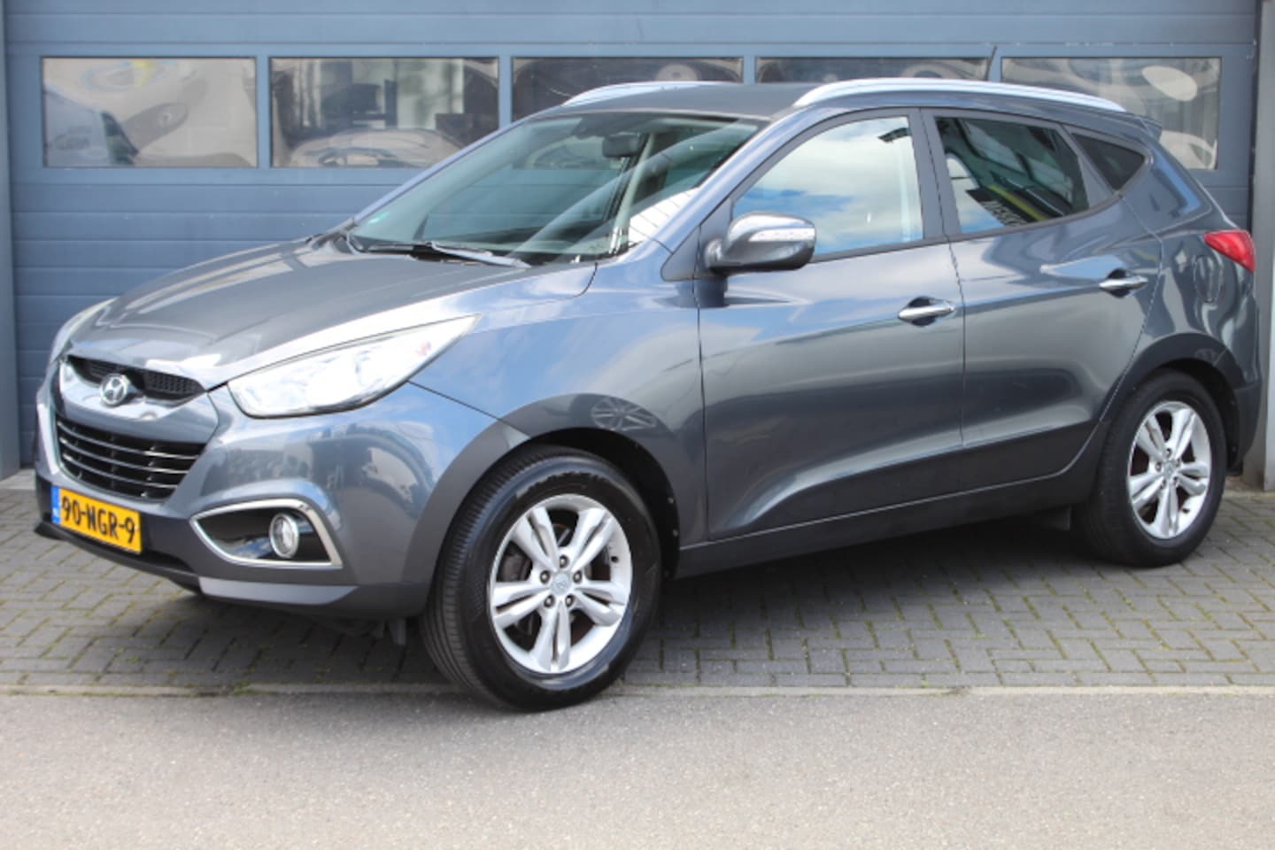 Hyundai ix35 - 2.0i Style Lage KMs!  Climate ,Cruisecontrol, Camera, Bluetooth, NAP - AutoWereld.nl