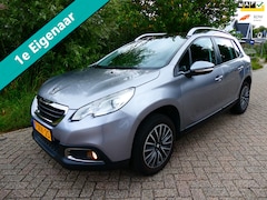 Peugeot 2008 - 1.2 VTi Premium 1e eig. Historie Navi Panorama Trekhaak