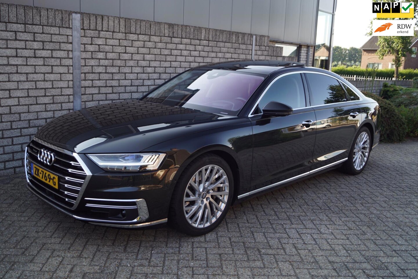 Audi A8 - 55 TFSI Quattro Lang Pro Line Plus Autom Bom Volle Auto met een Nieuwprijs van 205000 Euro - AutoWereld.nl
