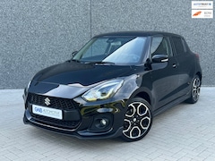 Suzuki Swift - 1.4 Sport Smart Hybrid | Dodehoekassistent | ACC | Camera | Rijstrookassistent | CarPlay |