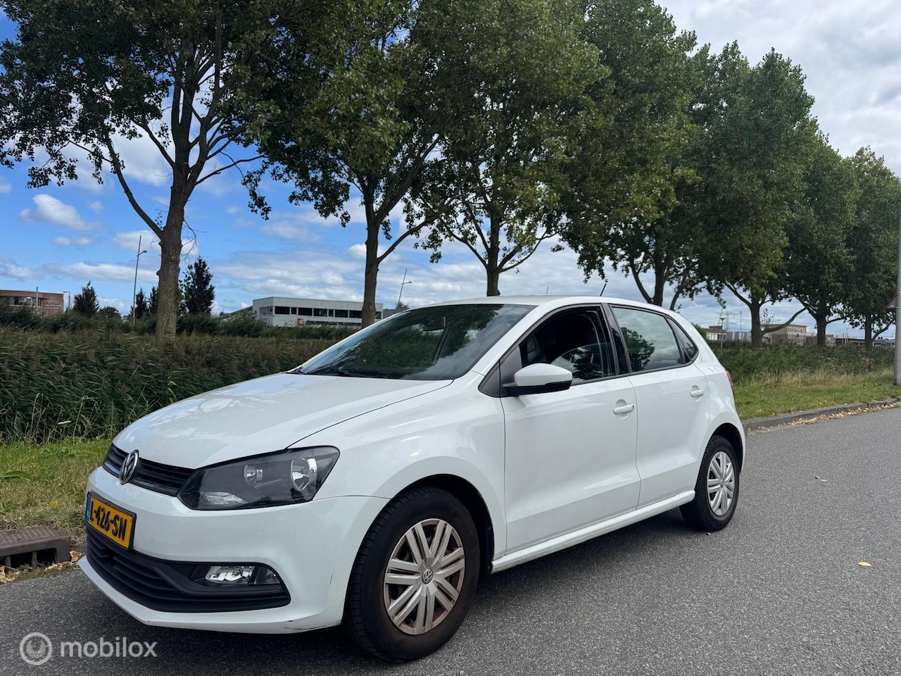 Volkswagen Polo - 1.0 Comfortline 1.0 Comfortline - AutoWereld.nl