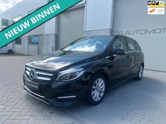 Mercedes-Benz B-klasse - 180 Lease Edition Plus APK 04-09-2026 AIRCO ELEKTRISCHE RAMEN CRUISE CONTROL BLUETOOTH