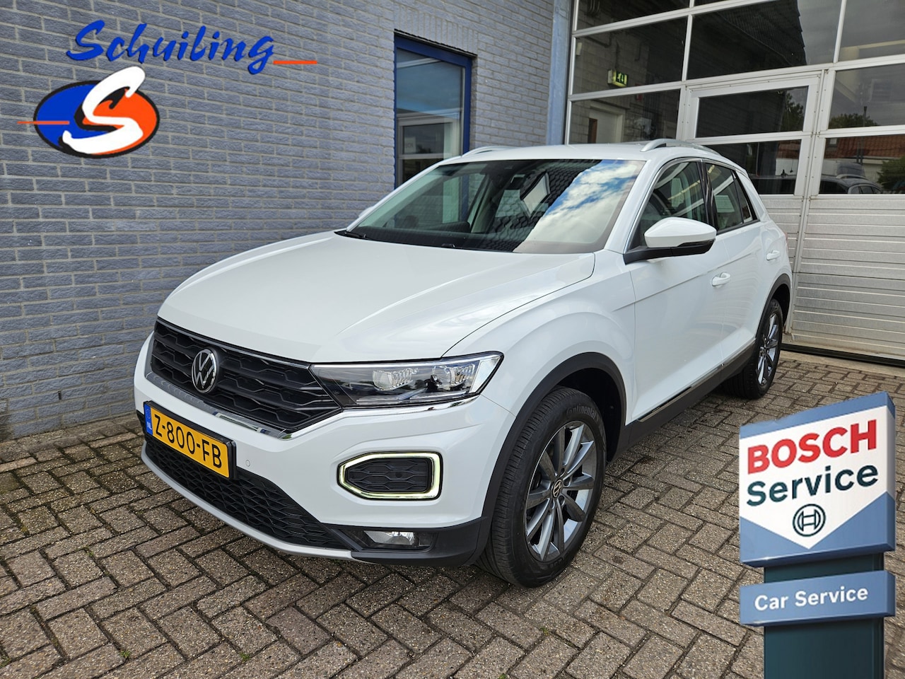 Volkswagen T-Roc - 1.5 TSI Sport Inclusief Afleveringskosten - AutoWereld.nl