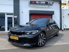 BMW 3-serie - 330i Executive Edition|Pan.Dak|Harman Kardon|