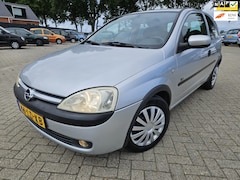 Opel Corsa - 1.2-16V Njoy 2002. Mistlampen/CV/Elektrische ramen etc.. APK 08-2026