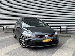 Volkswagen Golf - 2.0 TSI GTI Performance 230PK LEER|PANO|DYNAUDIO|XENON|BILSTEIN