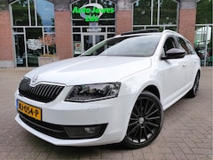 Skoda Octavia Combi - 1.0 TSI DSG Greentech Style Business Panoramadak - Trekhaak - Leder/Alcantara - 18Inch LMV