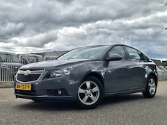 Chevrolet Cruze - 1.8 LT