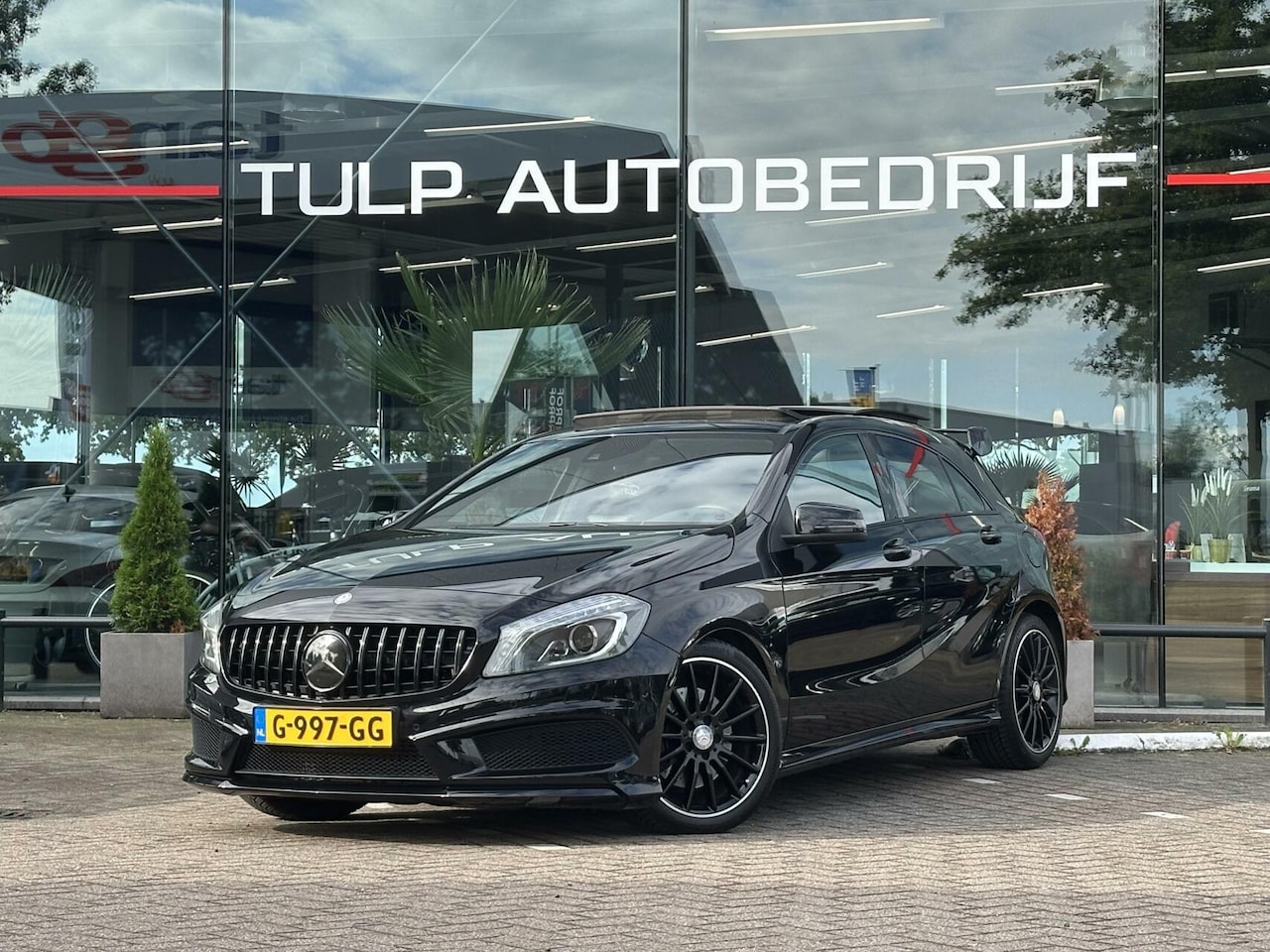 Mercedes-Benz A-klasse - 250 Sport Ambition Automaat Clima Cruise Panorama - AutoWereld.nl