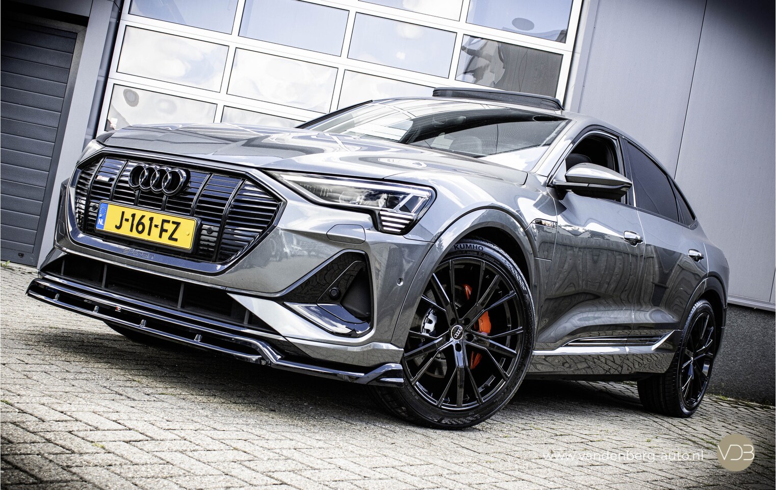 Audi e-tron Sportback - 50 quattro 3x S-Line 22inch Pano Origineel NL - AutoWereld.nl