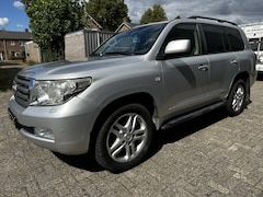 Toyota Land Cruiser V8 - 4.5 V8 D-4D 2011 Full options apk 10-25 euro 5