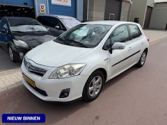 Toyota Auris - 1.8 Full Hybrid Aspiration 221.831km Navigatie Met Boekjes en hybride certificaat